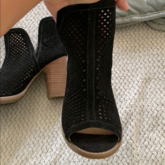 Lucky Brand black boots - Picture 4 of 5
